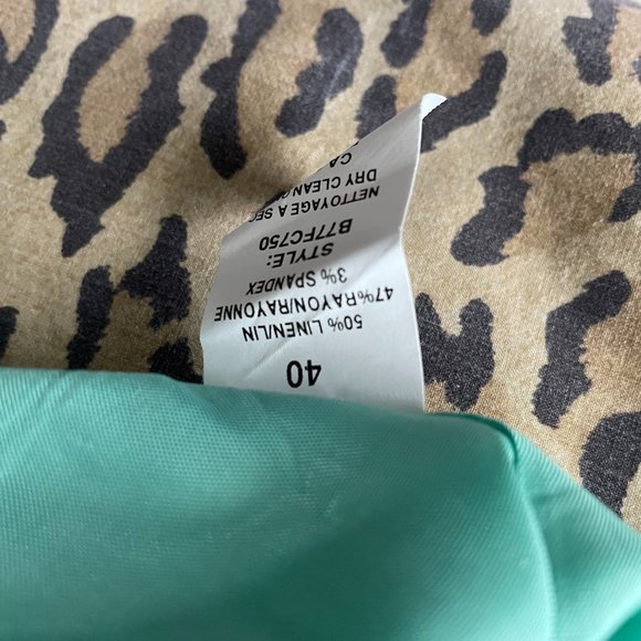 Linen Turquoise Sleeveless Fitted Jacket by Femme De Carrière - Picture 3 of 5